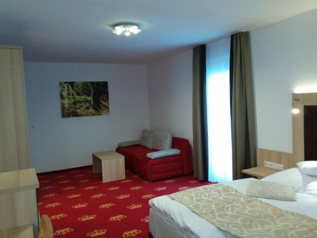 Wellness Hotel Garni Krone Baiersbronn Zewnętrze zdjęcie