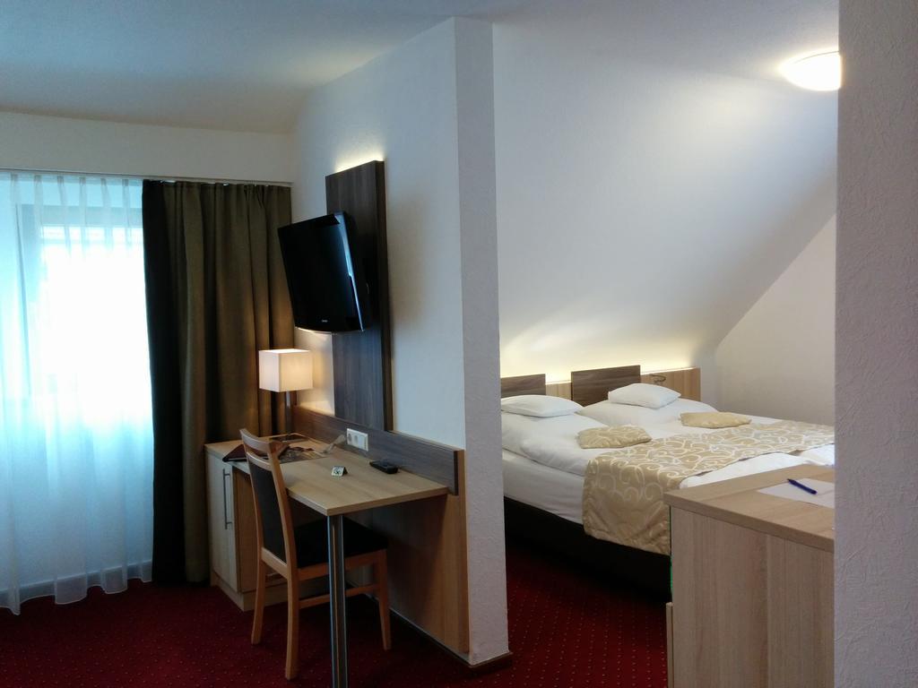 Wellness Hotel Garni Krone Baiersbronn Zewnętrze zdjęcie